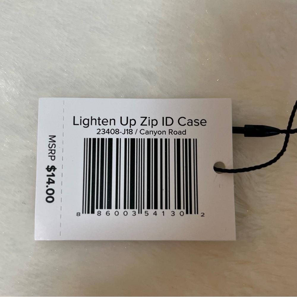 Vera Bradley Canyon Road Lighten Up Zip ID Case Pouch NWT - Picture 4 of 4